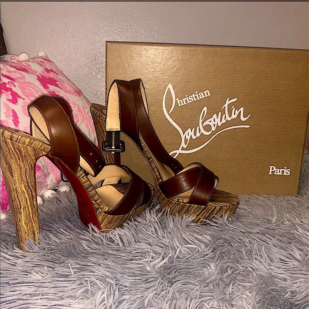 ✨PRICE DROP ✨ Christian Louboutin Cork Sandals